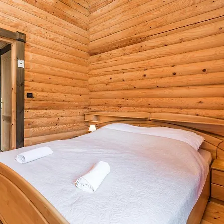 Amazing In With Sauna בית נופש *